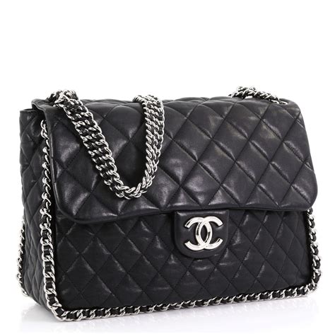 chanel quilted chain bag